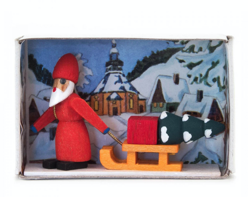 028/025  - Matchbox Scene with Santa