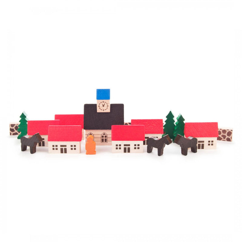 044/010 - Village w/Church (24 Pieces)