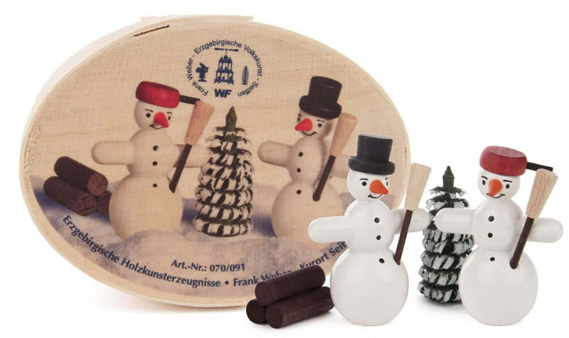 070/091 - Chip Box with Snowmen & Tree